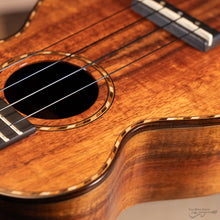 Load image into Gallery viewer, Kamaka HF-1D Deluxe Koa Soprano Ukulele (#240160)-Easy Music Center