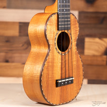 Load image into Gallery viewer, Kamaka HF-1D Deluxe Koa Soprano Ukulele (#240474)-Easy Music Center