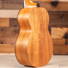 Load image into Gallery viewer, Kamaka HF-1D Deluxe Koa Soprano Ukulele (#240474)-Easy Music Center