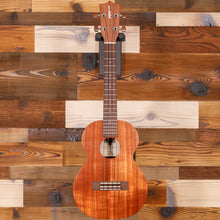 Load image into Gallery viewer, Kamaka HF3 Koa Tenor Ukulele (#241305)-Easy Music Center