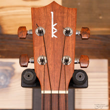 Load image into Gallery viewer, Kamaka HF3 Koa Tenor Ukulele (#241305)-Easy Music Center
