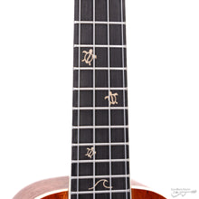 Load image into Gallery viewer, Leolani S-258 Moana Soprano Ukulele, Turtle w/ Bag-Easy Music Center