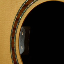 Load image into Gallery viewer, LR Baggs HIFI-DUET High-Fidelity + Mic Mixing Acoustic Pickup System-Easy Music Center