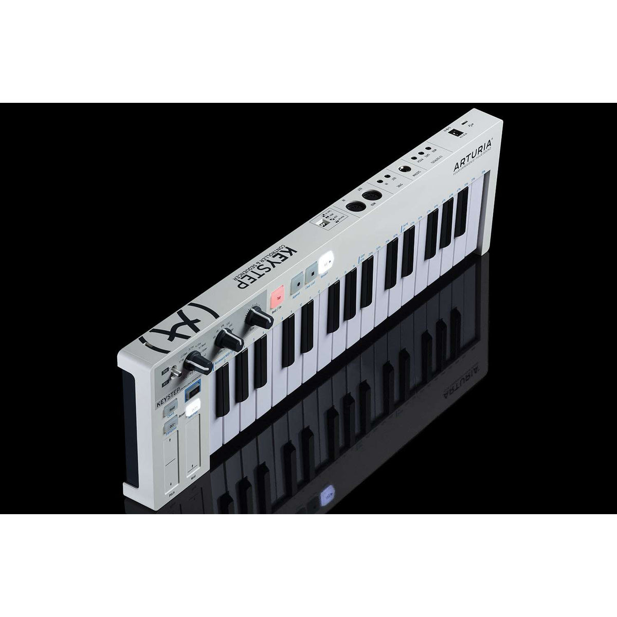 Amazon.com: Arturia KeyStep 32-Key Controller & Sequencer