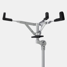 Load image into Gallery viewer, Gibraltar 4706 Light Weight Double-Braced Snare Stand-Easy Music Center