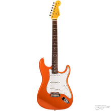 Load image into Gallery viewer, Fender 923-2000-645 Custom Shop Strat (#CZ559589), 1961 Strat NOS, AAA Rosewood Fingerboard - Candy Tangerine-Easy Music Center