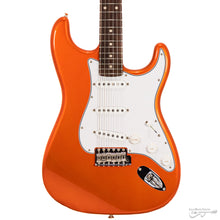Load image into Gallery viewer, Fender 923-2000-645 Custom Shop Strat (#CZ559589), 1961 Strat NOS, AAA Rosewood Fingerboard - Candy Tangerine-Easy Music Center