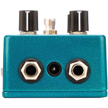 Load image into Gallery viewer, Earthquaker AURELIUS Tri-Voice Chorus Pedal V1-Easy Music Center