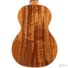 Load image into Gallery viewer, Kamaka HF-2D Deluxe Concert Ukulele (#210313)-Easy Music Center