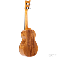 Load image into Gallery viewer, Kamaka HF-2D Deluxe Concert Ukulele (#210313)-Easy Music Center