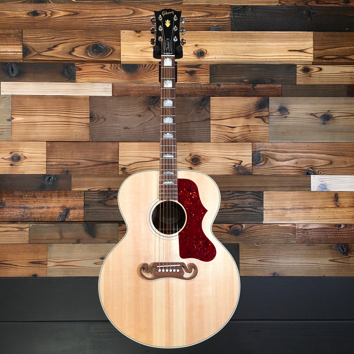 Gibson MCJB2SWLAN SJ-200 Studio Walnut Acoustic Guitar
