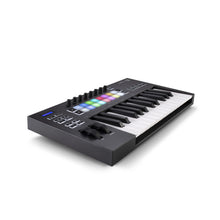 Load image into Gallery viewer, Novation LAUNCHKEY25MK3 Midi Keyboard Controller 25-Key-Easy Music Center