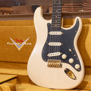 Fender 923-2001-637 Custom Shop, 1962 Strat, Journyman Relic w/ CC Hardware, Vintage Blonde (#CZ572629)-Easy Music Center