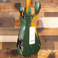 Load image into Gallery viewer, Fender 923-6053-042 Custom Shop (#CZ565438), 1962 LTD Strat, Gold Hardware, Heavy Relic, Aged Sherwood Green Metallic over 3-color Sunburst-Easy Music Center
