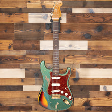 Load image into Gallery viewer, Fender 923-6053-042 Custom Shop (#CZ565438), 1962 LTD Strat, Gold Hardware, Heavy Relic, Aged Sherwood Green Metallic over 3-color Sunburst-Easy Music Center
