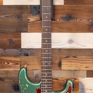 Fender 923-6053-042 Custom Shop (#CZ565438), 1962 LTD Strat, Gold Hardware, Heavy Relic, Aged Sherwood Green Metallic over 3-color Sunburst-Easy Music Center