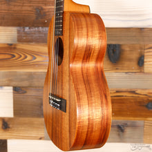 Load image into Gallery viewer, Kamaka HF38 Koa 8-String Tenor Ukulele with Case (#260041)

