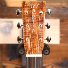 Load image into Gallery viewer, Martin 00-28-KOA-CS 00-28 Custom Shop Premium Grade Koa 14-Fret (#3012668)-Easy Music Center

