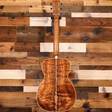 Load image into Gallery viewer, Martin 0-28-KOA-CS 0-28 Custom Shop Premium Grade Koa (#3012672)-Easy Music Center
