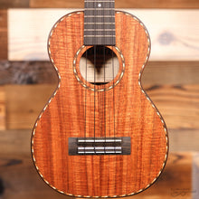 Load image into Gallery viewer, Kamaka HF-2DI Slotted Deluxe Koa Concert Ukulele (#241025)-Easy Music Center
