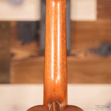 Load image into Gallery viewer, Kamaka HF1 Koa Soprano Ukulele (#250529)-Easy Music Center
