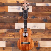 Load image into Gallery viewer, Kamaka HF-3D Deluxe Koa Tenor Ukulele (#260180)
