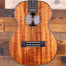 Load image into Gallery viewer, Kamaka HF-3D Deluxe Koa Tenor Ukulele (#260180)
