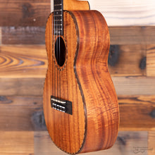 Load image into Gallery viewer, Kamaka HF-3D Deluxe Koa Tenor Ukulele (#260180)
