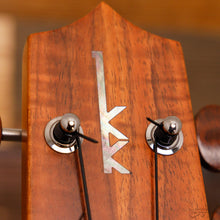 Load image into Gallery viewer, Kamaka HF-36D Deluxe Koa 6-String Tenor Ukulele (#241445)-Easy Music Center
