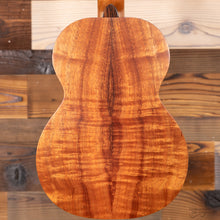 Load image into Gallery viewer, Kamaka HF3 Koa Tenor Ukulele (#241303)-Easy Music Center
