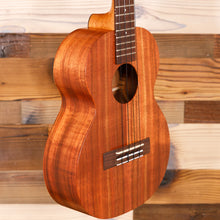 Load image into Gallery viewer, Kamaka HF3 Koa Tenor Ukulele (#241305)-Easy Music Center
