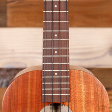 Load image into Gallery viewer, Kamaka HF3 Koa Tenor Ukulele (#241305)-Easy Music Center
