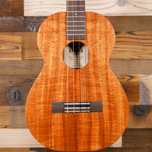 Load image into Gallery viewer, Kamaka HF4 Koa Baritone Ukulele (#250074)-Easy Music Center
