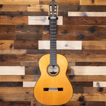 Load image into Gallery viewer, Cordoba FRIEDERICH Luthier Select Series Guitar - Daniel Friederich, Cedar Top (#72202250)-Easy Music Center
