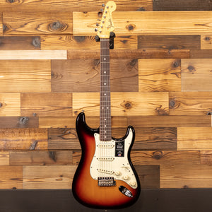 Fender 011-0120-800 American Original 60s Strat RW Electric Guitar, 3-Tone Sunburst-Easy Music Center