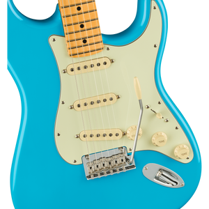 Fender 011-3902-719 Am Pro II Strat, SSS, MN, Miami Blue-Easy Music Center