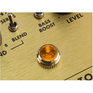 Fender 023-4534-000 Pugilist Distortion Pedal-Easy Music Center