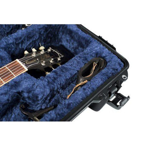 Gator GWP-LP ATA Impact & Water Proof Guitar Case with Power Claw Latches for for Single-cutaway Electrics such Â®-Easy Music Center