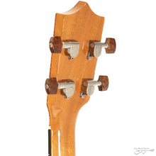 Load image into Gallery viewer, Kamaka HF-4D Hawaiian Handmade Deluxe Koa Baritone Ukulele (#210321)-Easy Music Center

