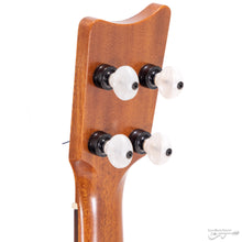 Load image into Gallery viewer, Kamaka HF2 Koa Concert Ukulele (#221167)-Easy Music Center
