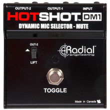 Load image into Gallery viewer, Radial Engineer R8001500 HotShot DM-1 Momentary Mic Footswitch Selector-Easy Music Center

