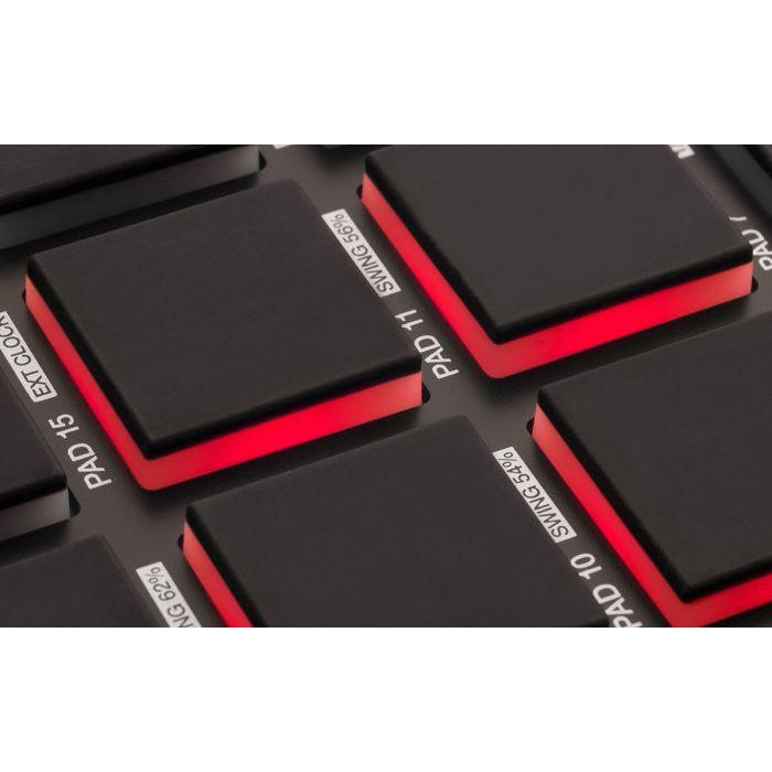 Akai MPD218 Pad Controller